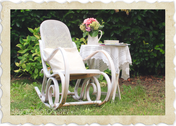 CreaMariCrea: Sedia a dondolo shabby chic shabby chic CreaMariCrea: Sedia a dondolo shabby chic shabby chic